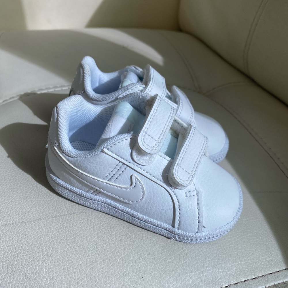 White Nike Sneakers Brand New